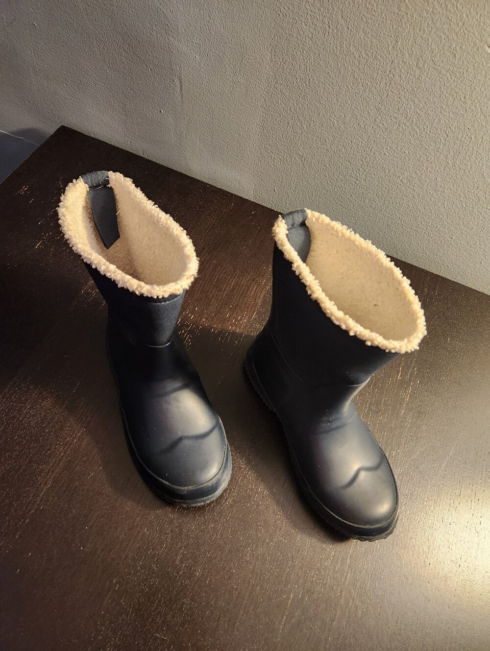 Hunter Kids Blue Winter Lined Boots - Cozy Cream Shearling